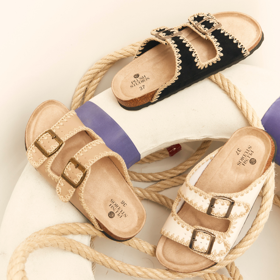 Chelsea Sandals Black