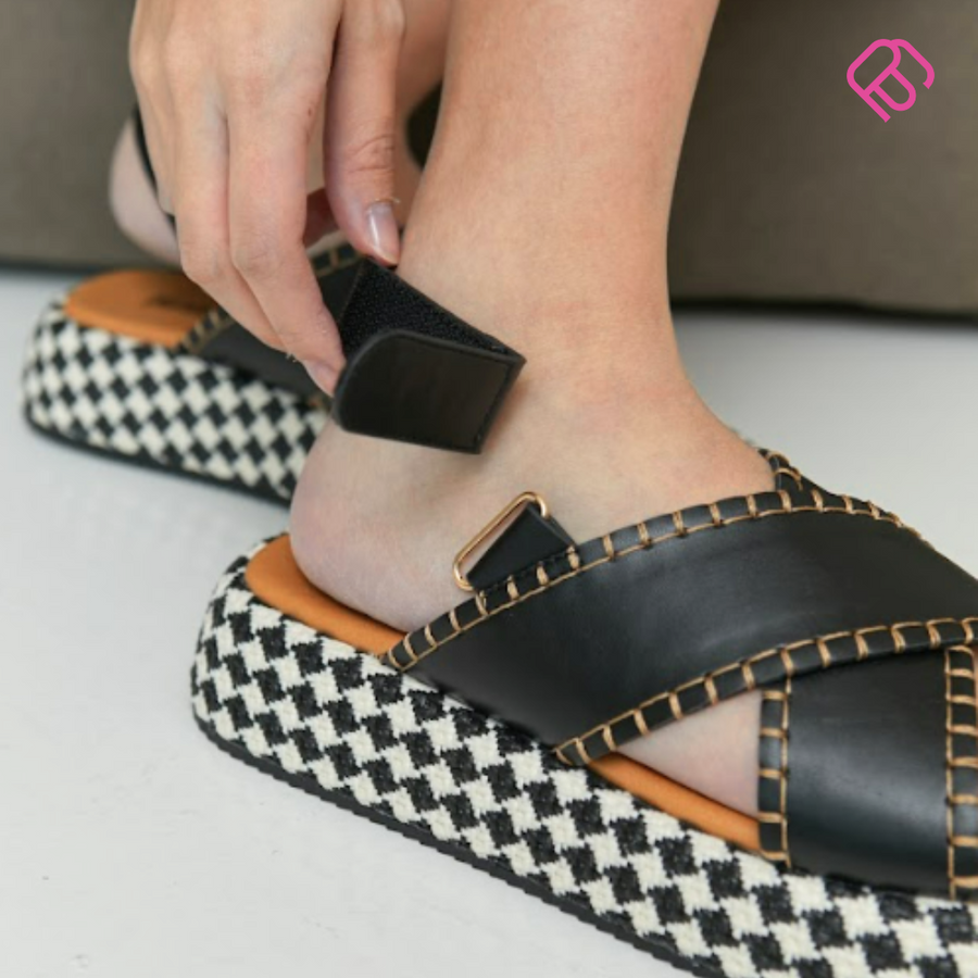 Rae Flatform Sandals Black&White (B&W)