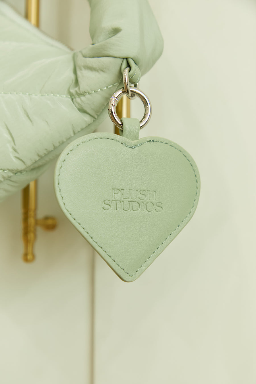 PLUSH LOVE Lola Bag