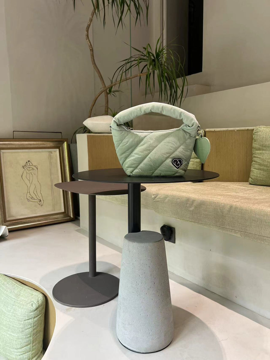 PLUSH LOVE Lola Bag