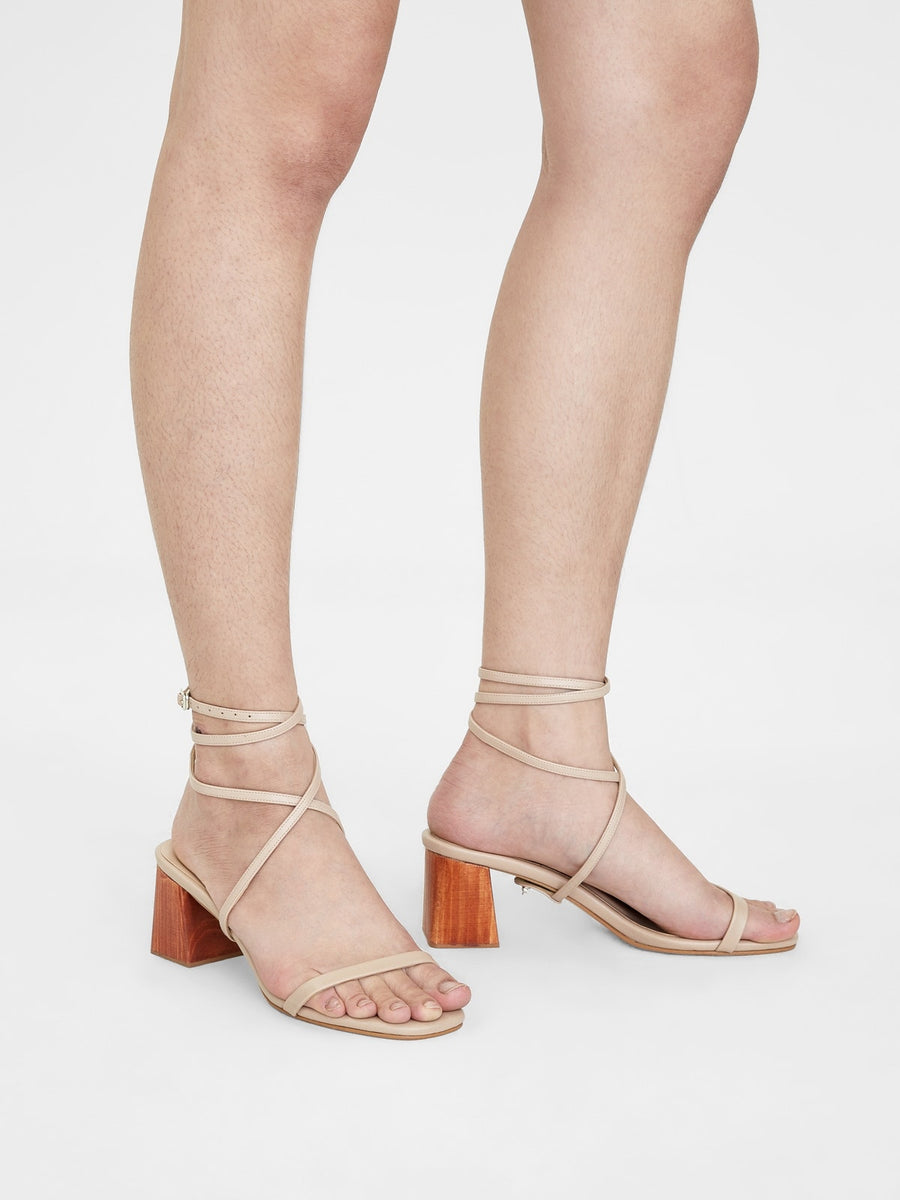Kara Classic Set True Beige