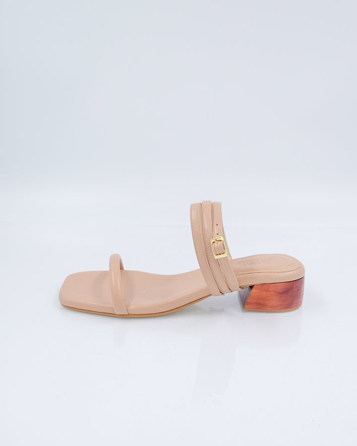 Kara (Sandals) Set Nude