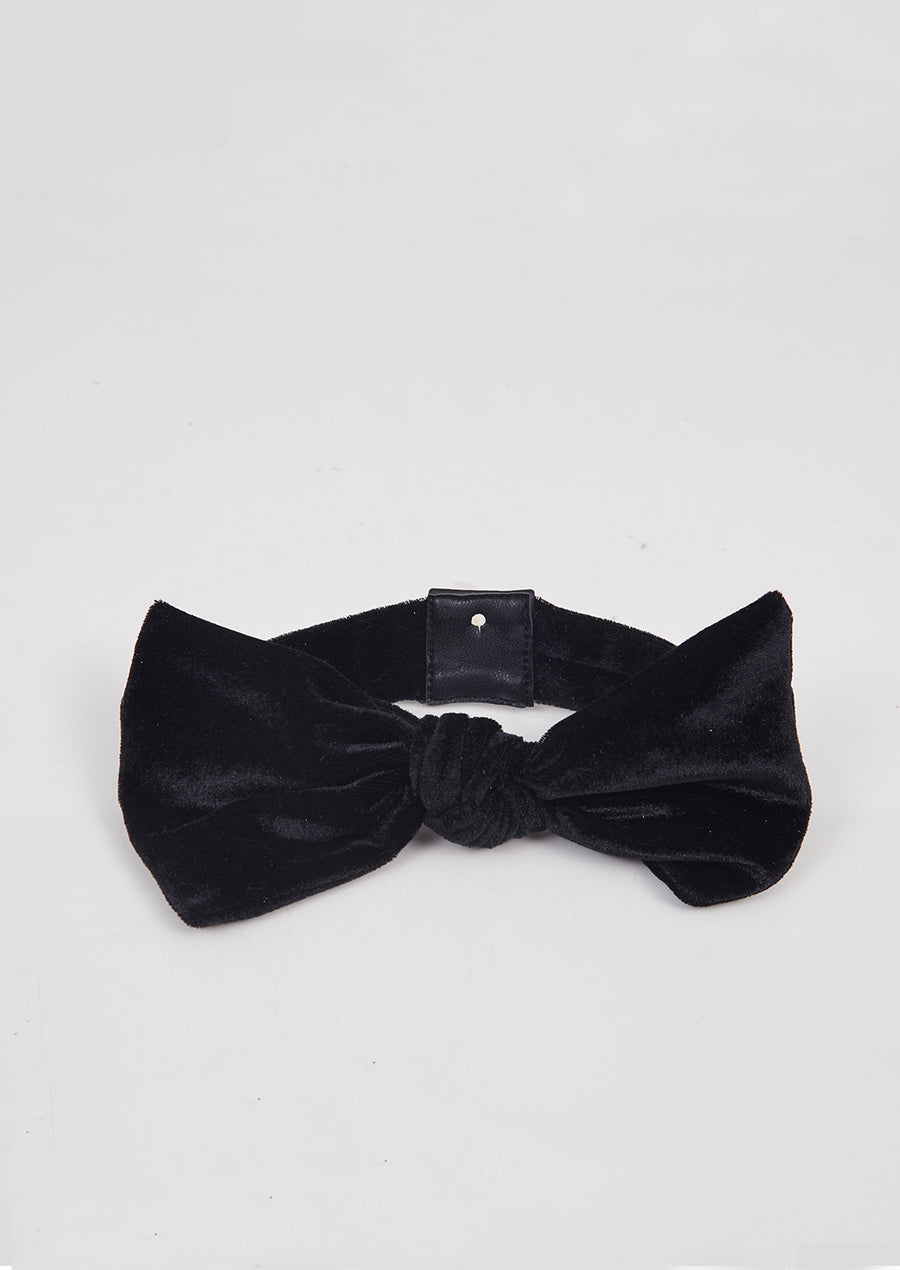 Velvet Bow Strap