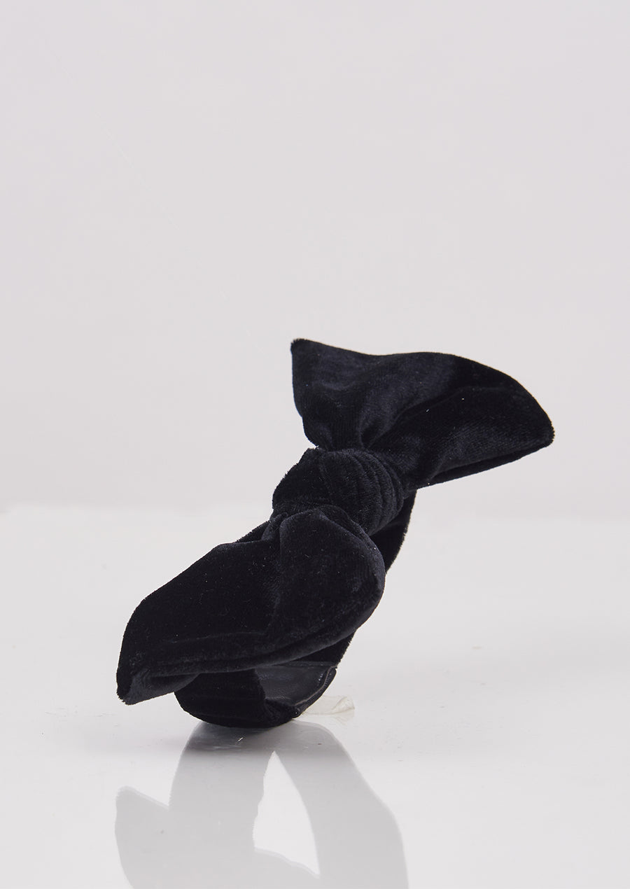 Velvet Bow Strap
